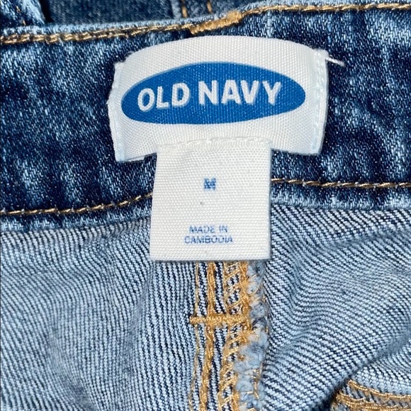 Old navy distressed overall short size M - Picture 7 of 8